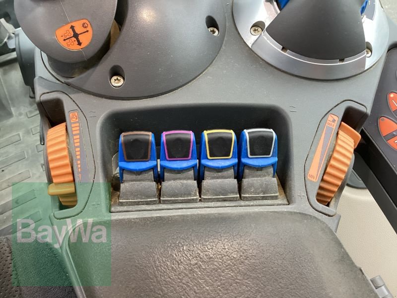 Traktor типа Fendt 722 VARIO S4 PROFI+, Gebrauchtmaschine в Nuertingen (Фотография 15)