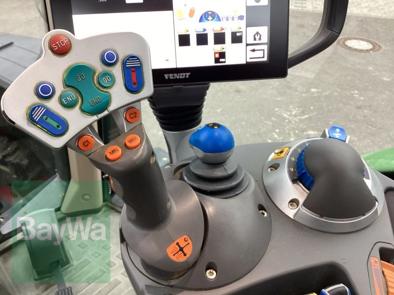 Traktor типа Fendt 722 VARIO S4 PROFI+, Gebrauchtmaschine в Nuertingen (Фотография 16)