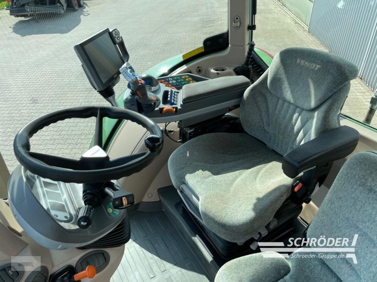 Traktor typu Fendt 722 VARIO S4 PROFI PLUS, Gebrauchtmaschine v Wildeshausen (Obrázek 11)