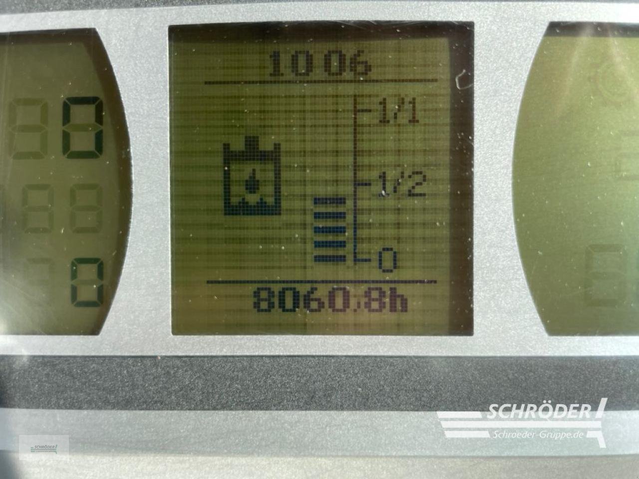 Traktor typu Fendt 722 VARIO S4 PROFI PLUS, Gebrauchtmaschine v Wildeshausen (Obrázek 13)