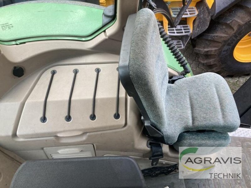 Traktor of the type Fendt 722 VARIO SCR, Gebrauchtmaschine in Celle (Picture 15)