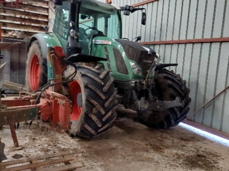 Traktor a típus Fendt 722 VARIO, Gebrauchtmaschine ekkor: VERT TOULON