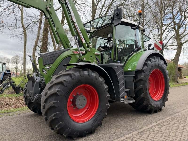 Traktor du type Fendt 724 Gen 6, Gebrauchtmaschine en Rossum (Photo 1)