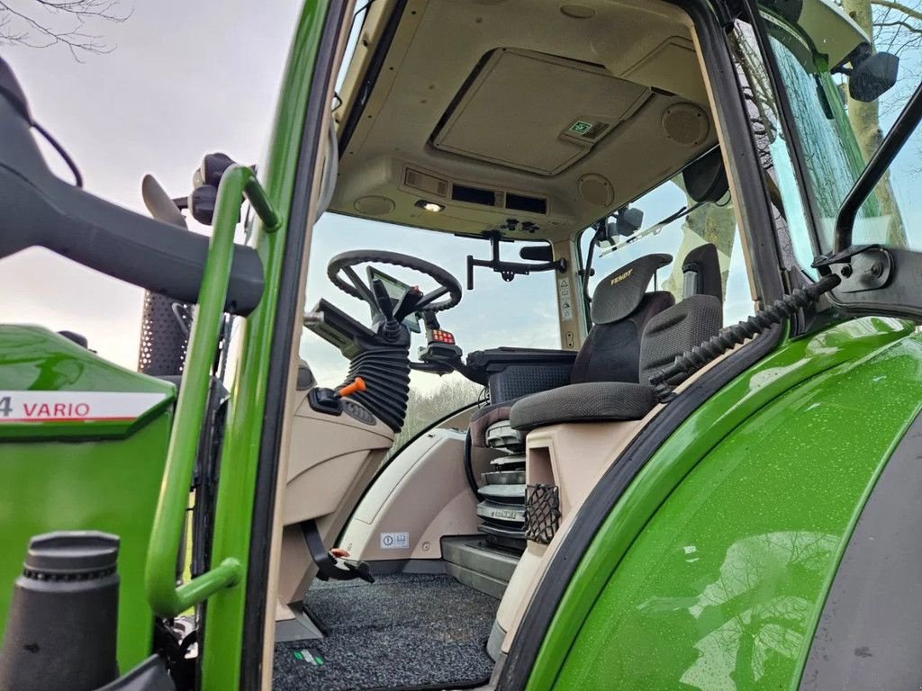 Traktor типа Fendt 724 Gen6 Power Plus ( 718 720 722 ), Gebrauchtmaschine в Bergen op Zoom (Фотография 10)