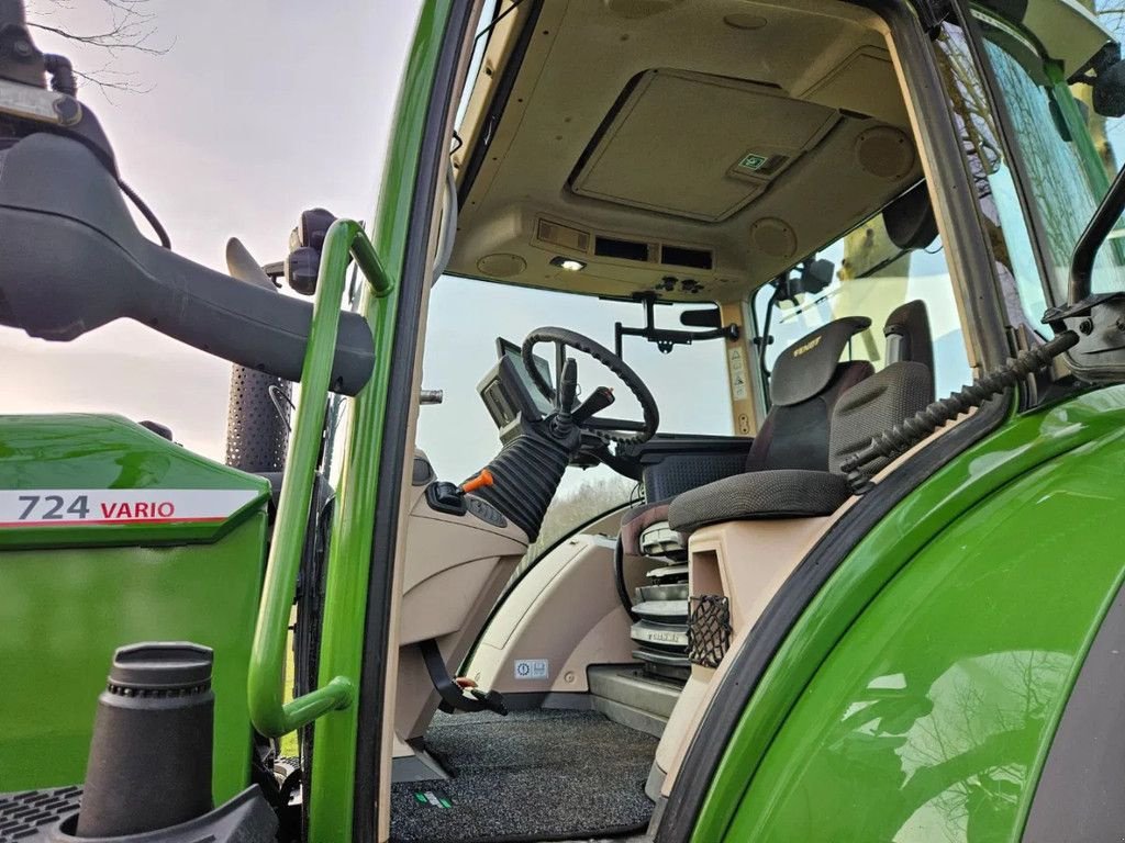 Traktor от тип Fendt 724 Gen6 Power Plus ( 718 720 722 ), Gebrauchtmaschine в Bergen op Zoom (Снимка 10)
