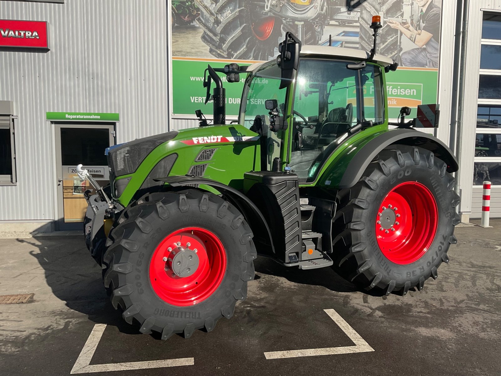 Traktor типа Fendt 724 Gen6 Power Plus Setting 2, Neumaschine в Mühlhausen-Ehingen (Фотография 1)