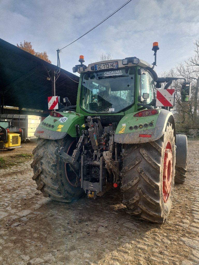 Traktor типа Fendt 724 Gen6 Profi+, Gebrauchtmaschine в Calmont (Фотография 3)