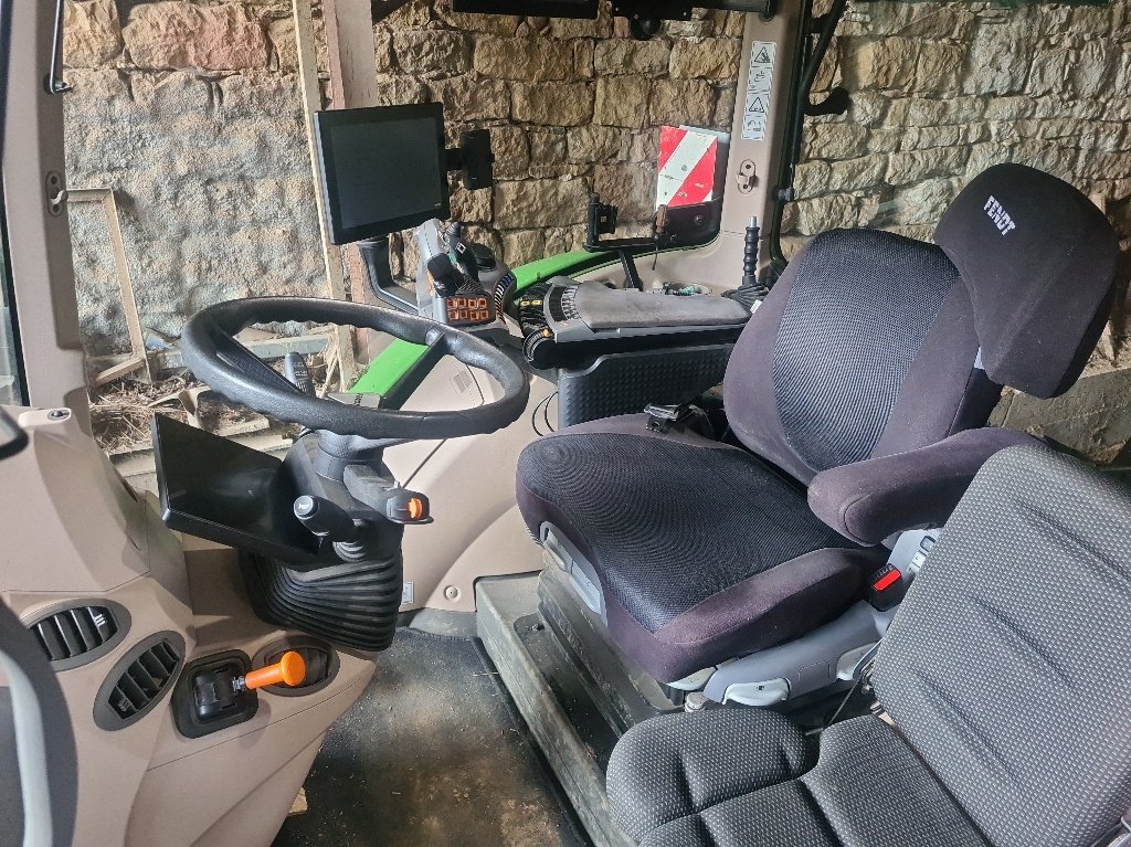 Traktor типа Fendt 724 Gen6 Profi+, Gebrauchtmaschine в Calmont (Фотография 9)