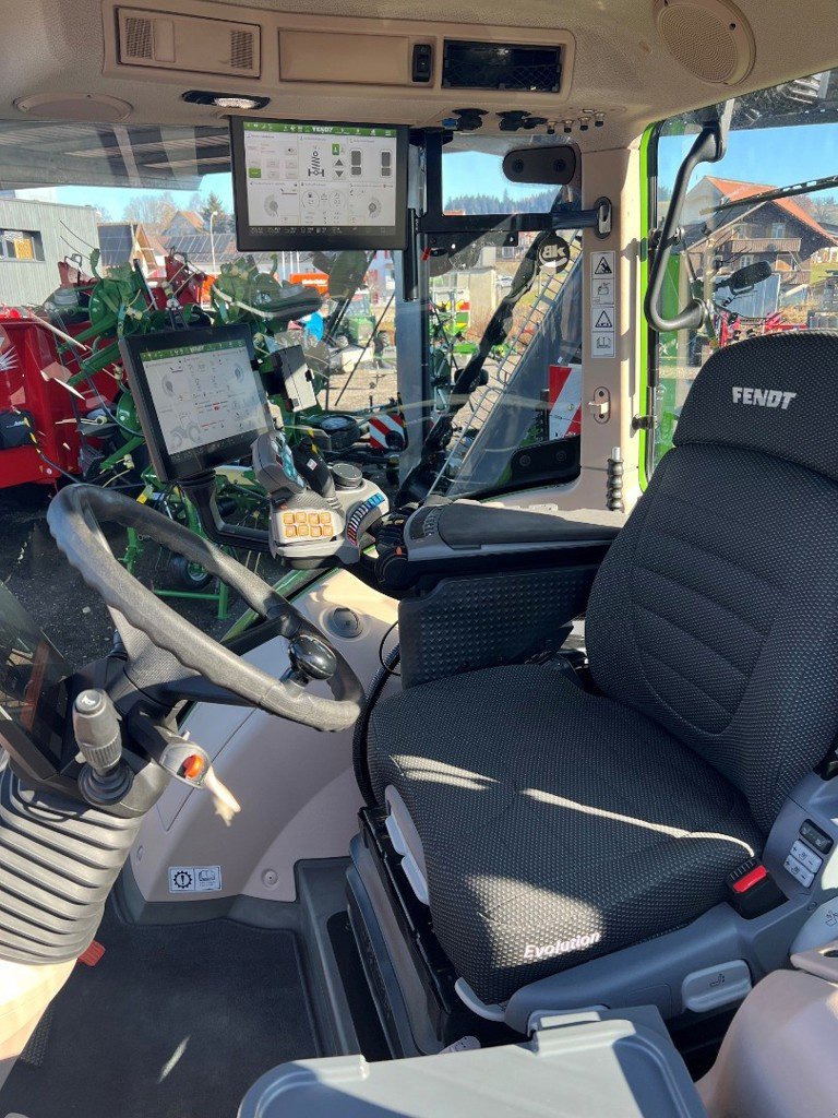 Traktor типа Fendt 724 Gen6 Profi+, Ausstellungsmaschine в Grosswangen (Фотография 7)