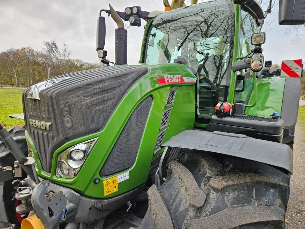 Traktor du type Fendt 724 Gen6 Profi Plus Setting 2 3de scherm (718 720 722), Gebrauchtmaschine en Bergen op Zoom (Photo 3)