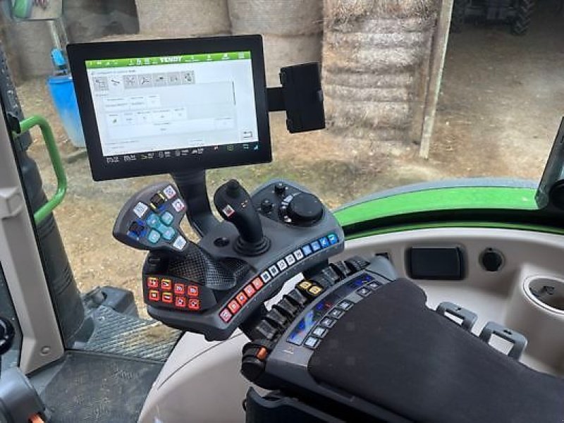 Traktor του τύπου Fendt 724 GEN6 PROFI PLUS, Gebrauchtmaschine σε Monferran-Savès (Φωτογραφία 9)