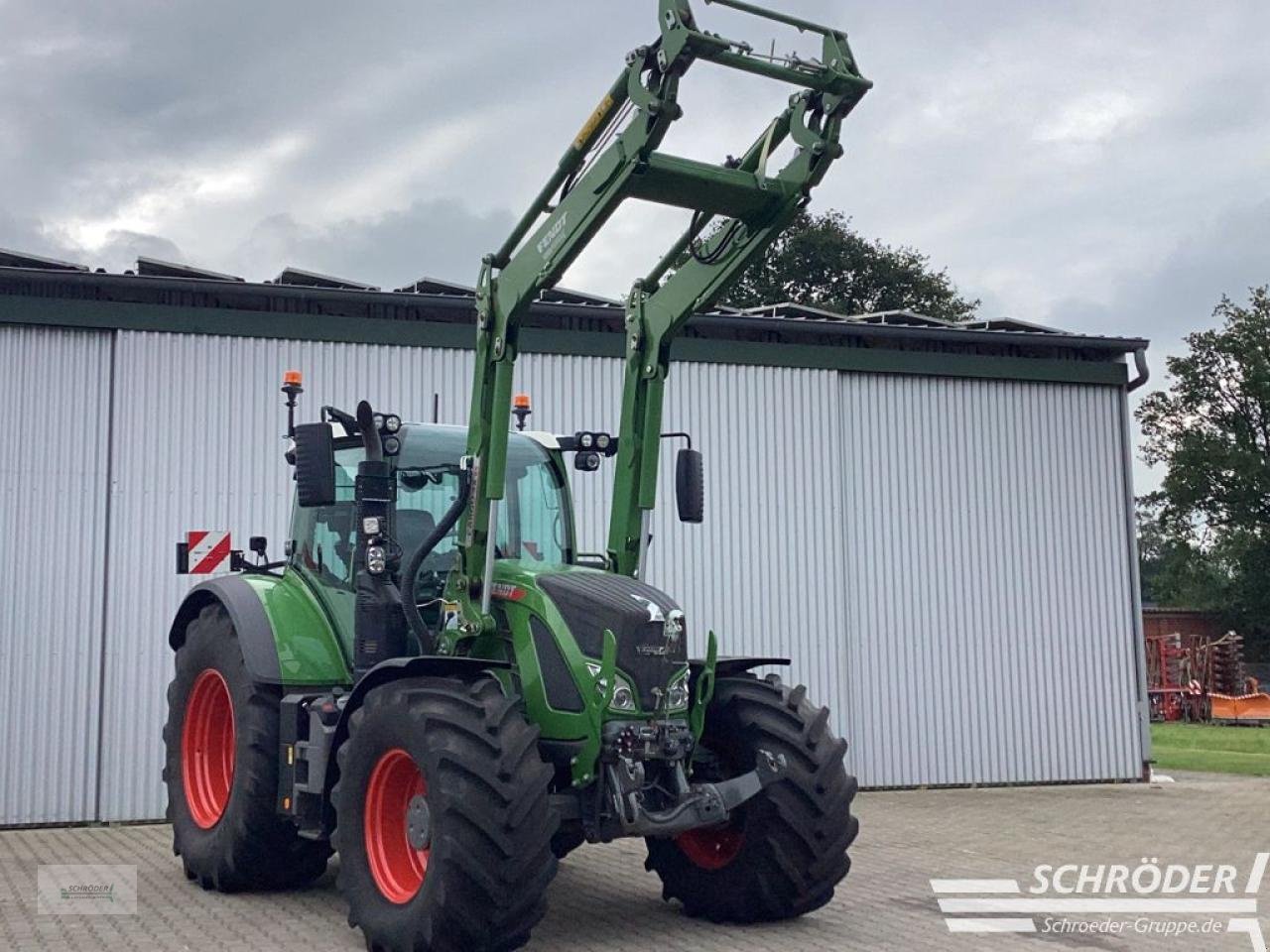 Traktor des Typs Fendt 724 GEN6 PROFI PLUS, Gebrauchtmaschine in Ahlerstedt (Bild 1)