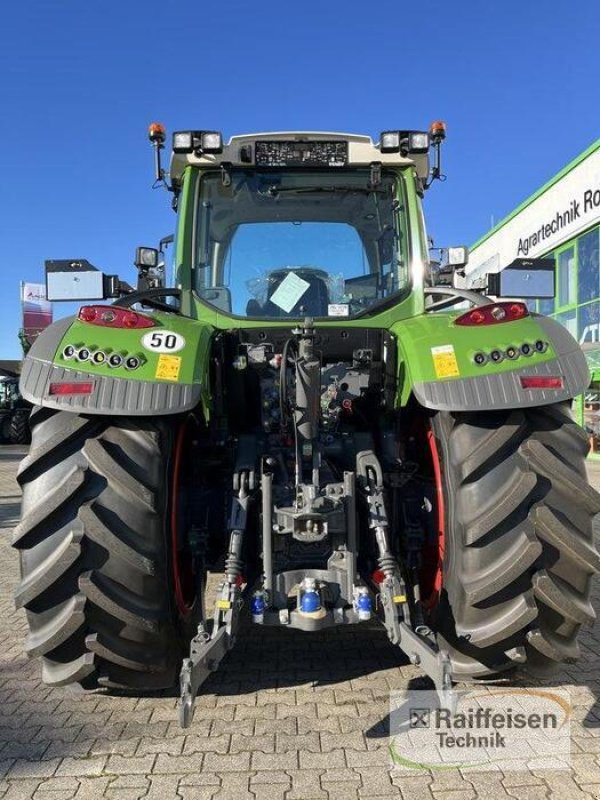 Traktor du type Fendt 724 Gen6 Profi+ Set2 MICH VF, Ausstellungsmaschine en Rommerskirchen (Photo 8)