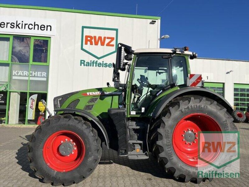 Traktor du type Fendt 724 Gen6 Profi+ Set2 TRE VF, Ausstellungsmaschine en Rommerskirchen (Photo 1)