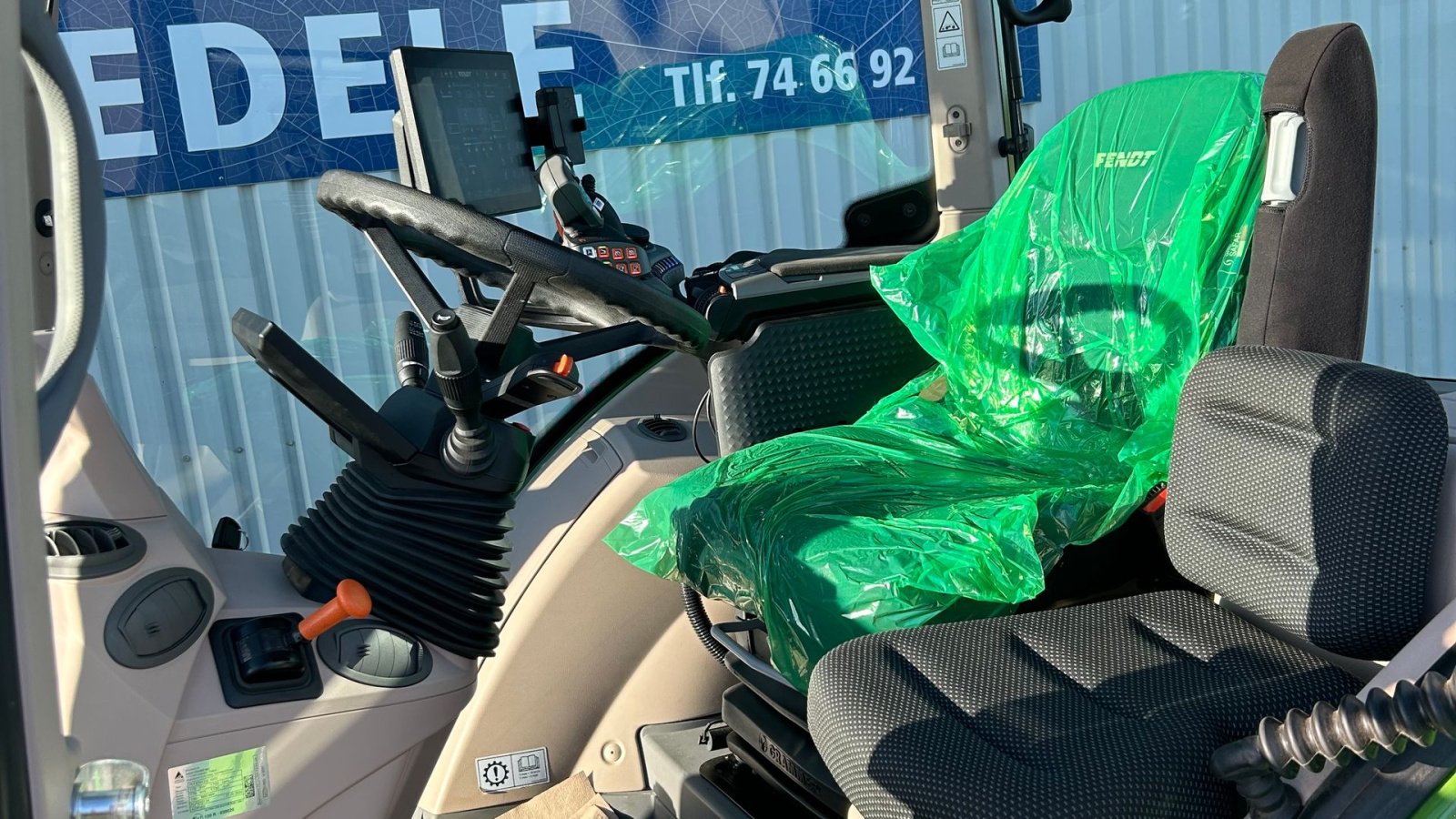 Traktor del tipo Fendt 724 Gen7 Power Plus Setting 2 Front PTO, Godt udstyret, Gebrauchtmaschine en Rødekro (Imagen 10)