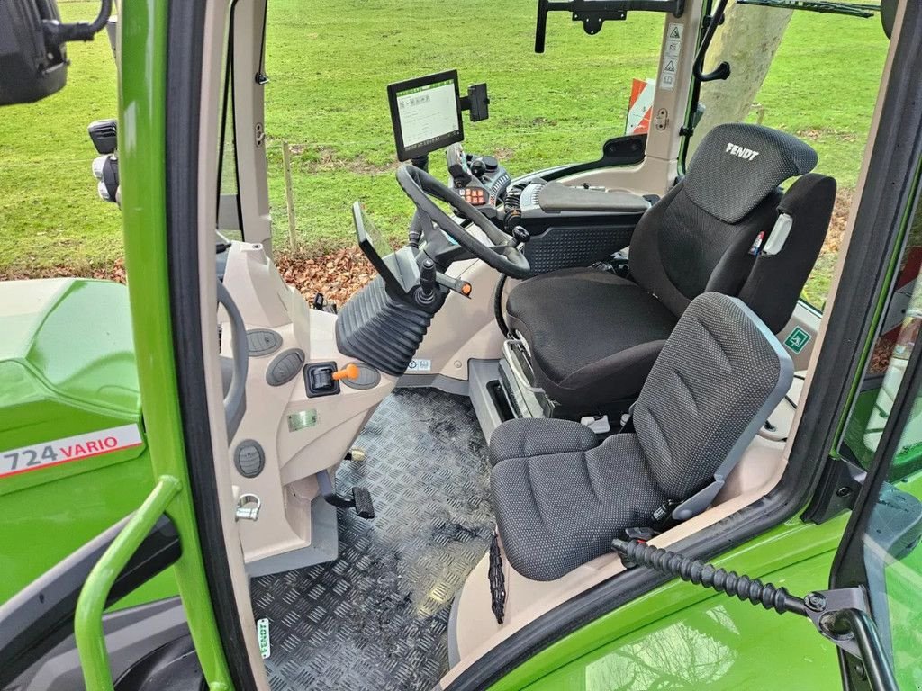 Traktor типа Fendt 724 Gen7 Profi Plus 150 std!! (720 722 726 728 ), Gebrauchtmaschine в Bergen op Zoom (Фотография 10)