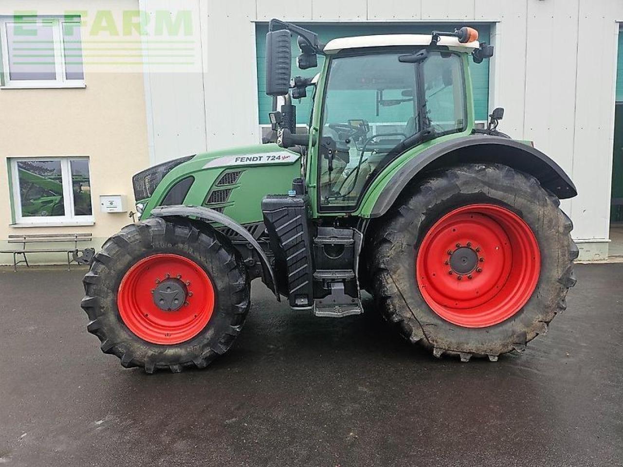 Traktor del tipo Fendt 724 neuer triebsatz, Gebrauchtmaschine en ZWÖNITZ OT HORMERSDORF (Imagen 2)