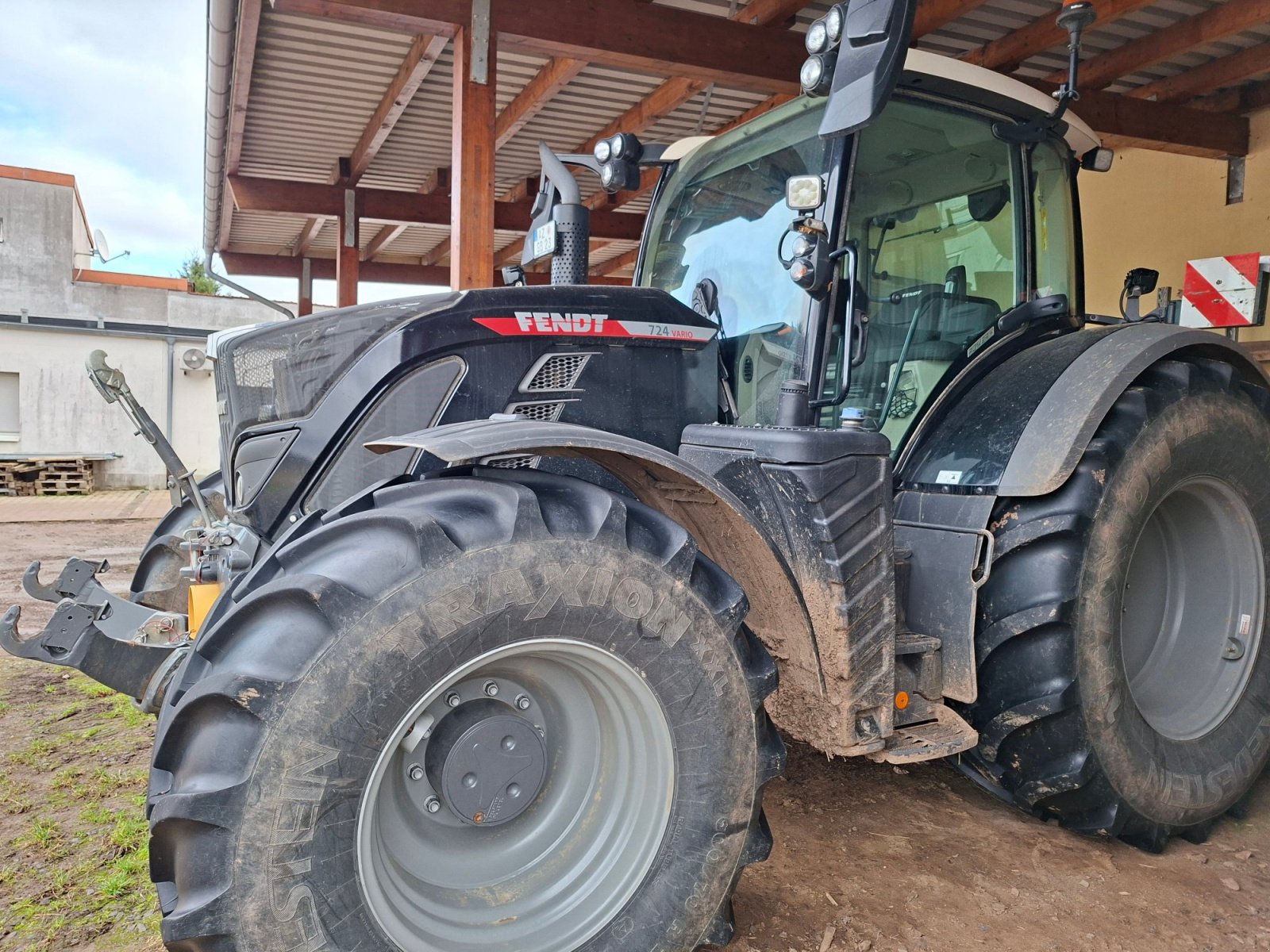 Traktor типа Fendt 724 Power Plus Gen 6 Setting 2, Gebrauchtmaschine в Nack (Фотография 11)