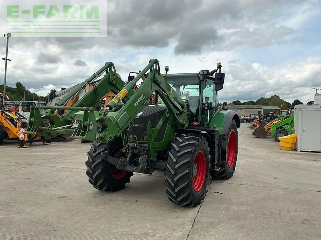 Traktor tip Fendt 724 power plus tractor (st23425), Gebrauchtmaschine in SHAFTESBURY (Poză 8)