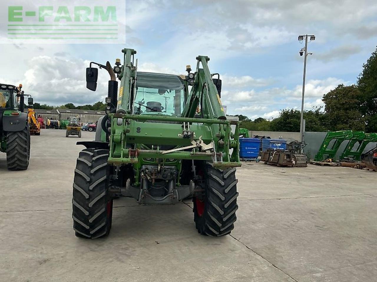 Traktor tip Fendt 724 power plus tractor (st23425), Gebrauchtmaschine in SHAFTESBURY (Poză 9)