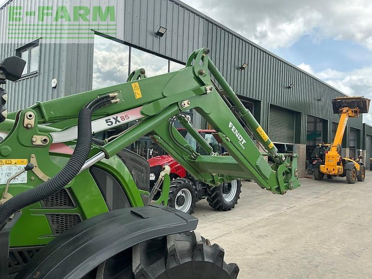 Traktor tip Fendt 724 power plus tractor (st23425), Gebrauchtmaschine in SHAFTESBURY (Poză 11)