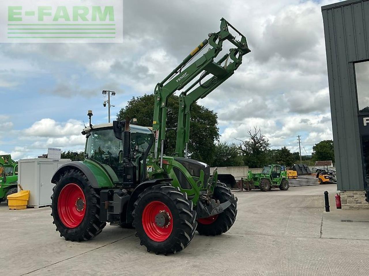 Traktor tip Fendt 724 power plus tractor (st23425), Gebrauchtmaschine in SHAFTESBURY (Poză 15)