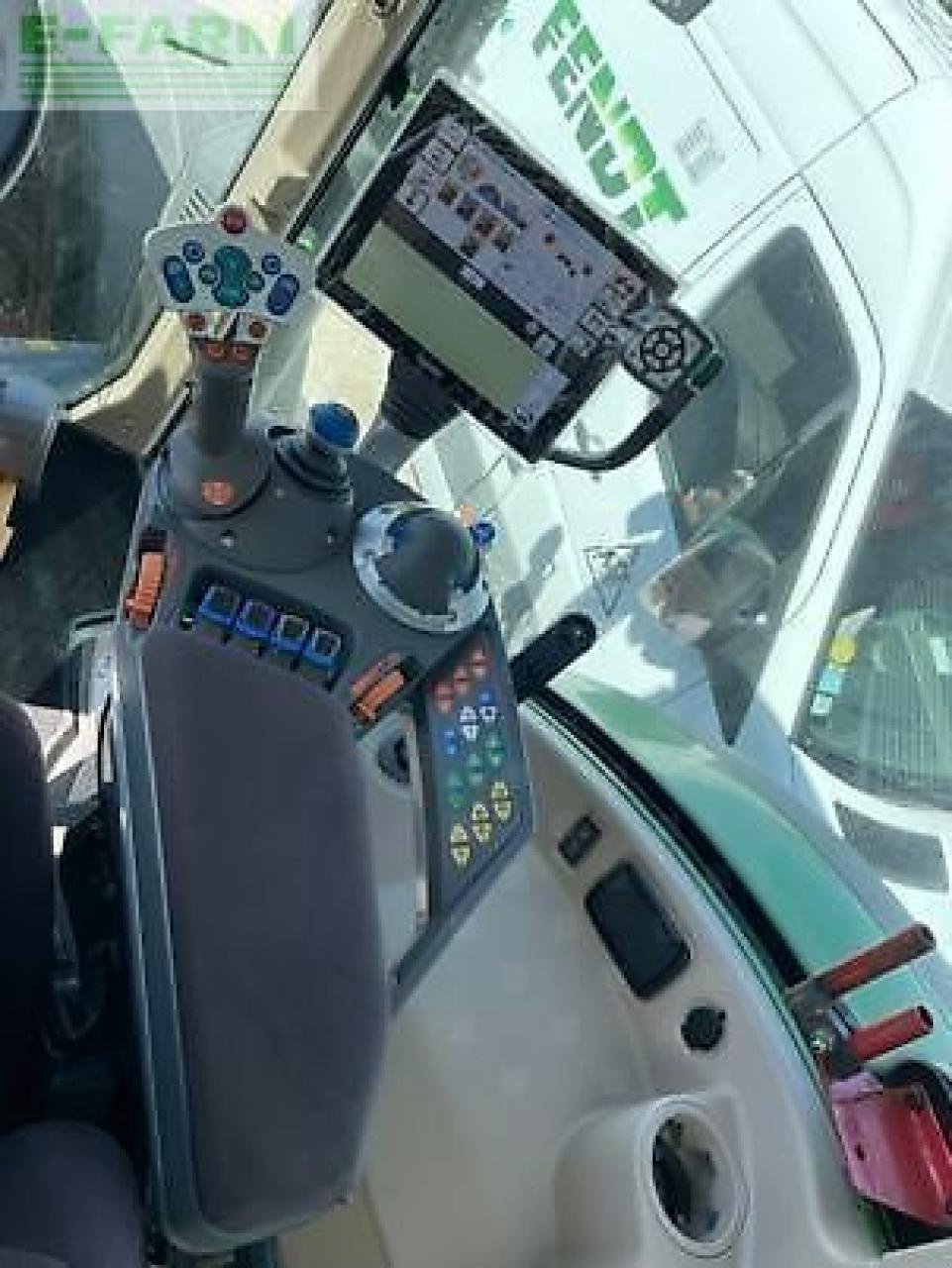 Traktor типа Fendt 724 profi+, Gebrauchtmaschine в MONFERRAN (Фотография 7)