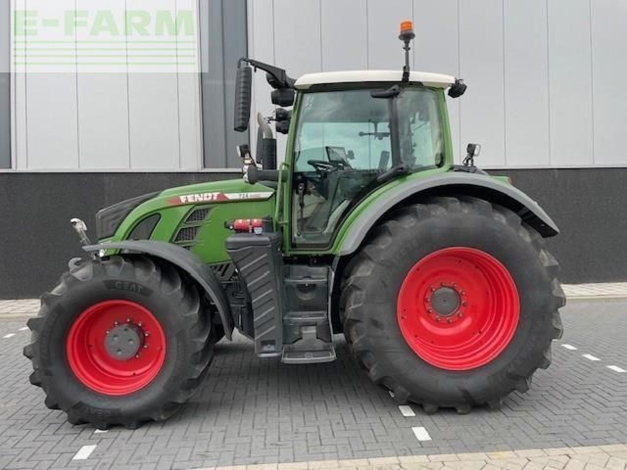 Traktor van het type Fendt 724 profi+ gen6, Gebrauchtmaschine in gg VEGHEL (Foto 9)