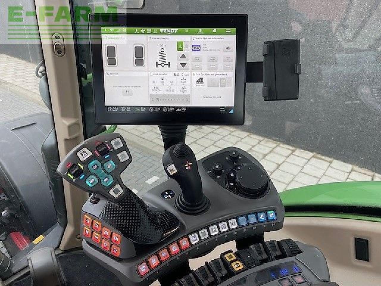 Traktor van het type Fendt 724 profi+ gen6, Gebrauchtmaschine in gg VEGHEL (Foto 11)