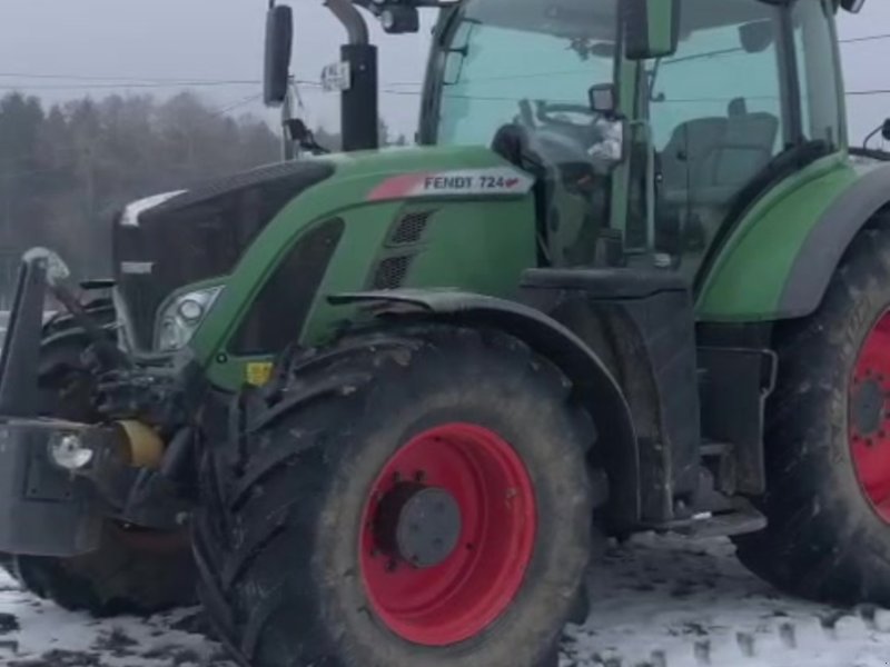 Traktor des Typs Fendt 724 Profi Plus S4, Gebrauchtmaschine in Königsfeld (Bild 1)