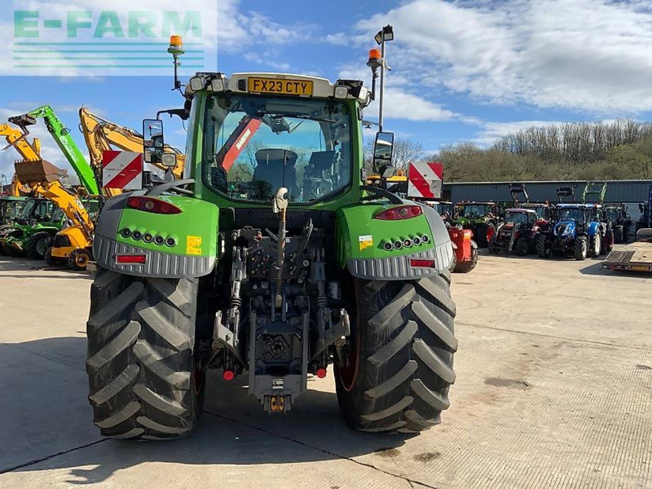 Traktor от тип Fendt 724 profi plus tractor (st26001), Gebrauchtmaschine в SHAFTESBURY (Снимка 7)