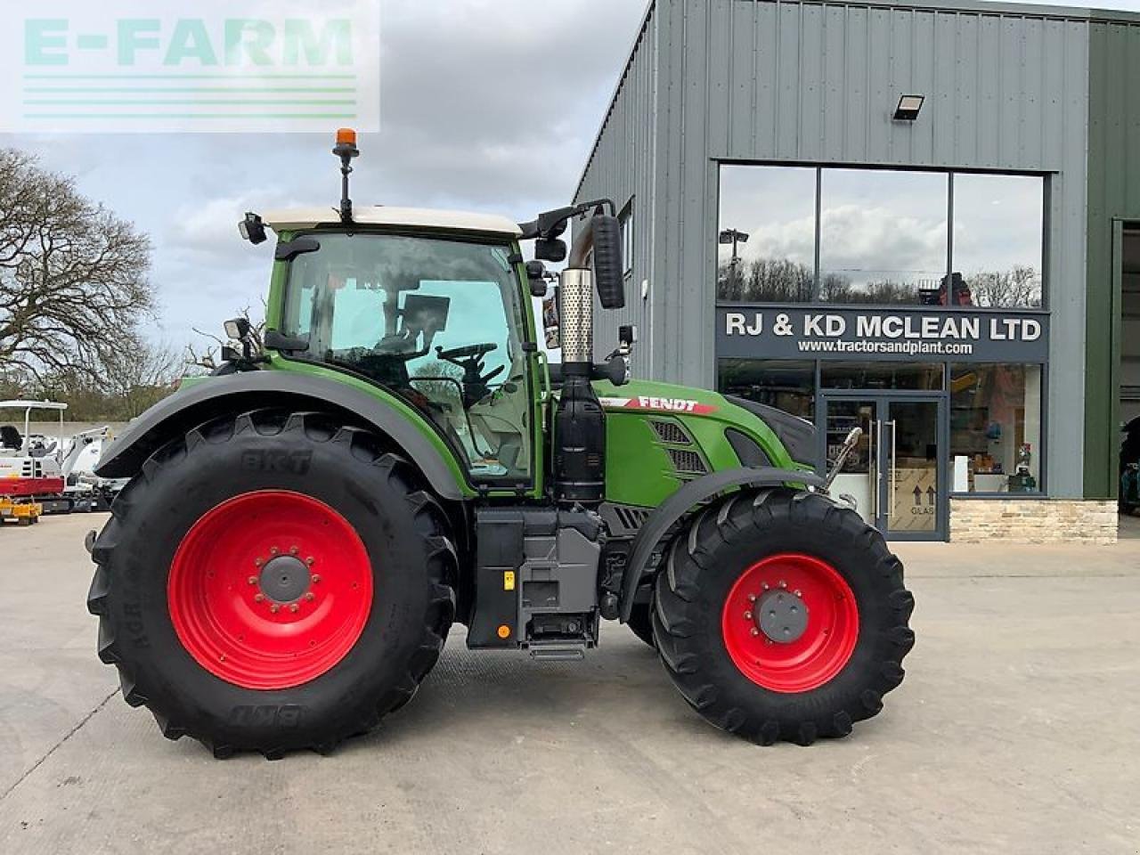 Traktor van het type Fendt 724 profi plus tractor (st26286), Gebrauchtmaschine in SHAFTESBURY (Foto 1)