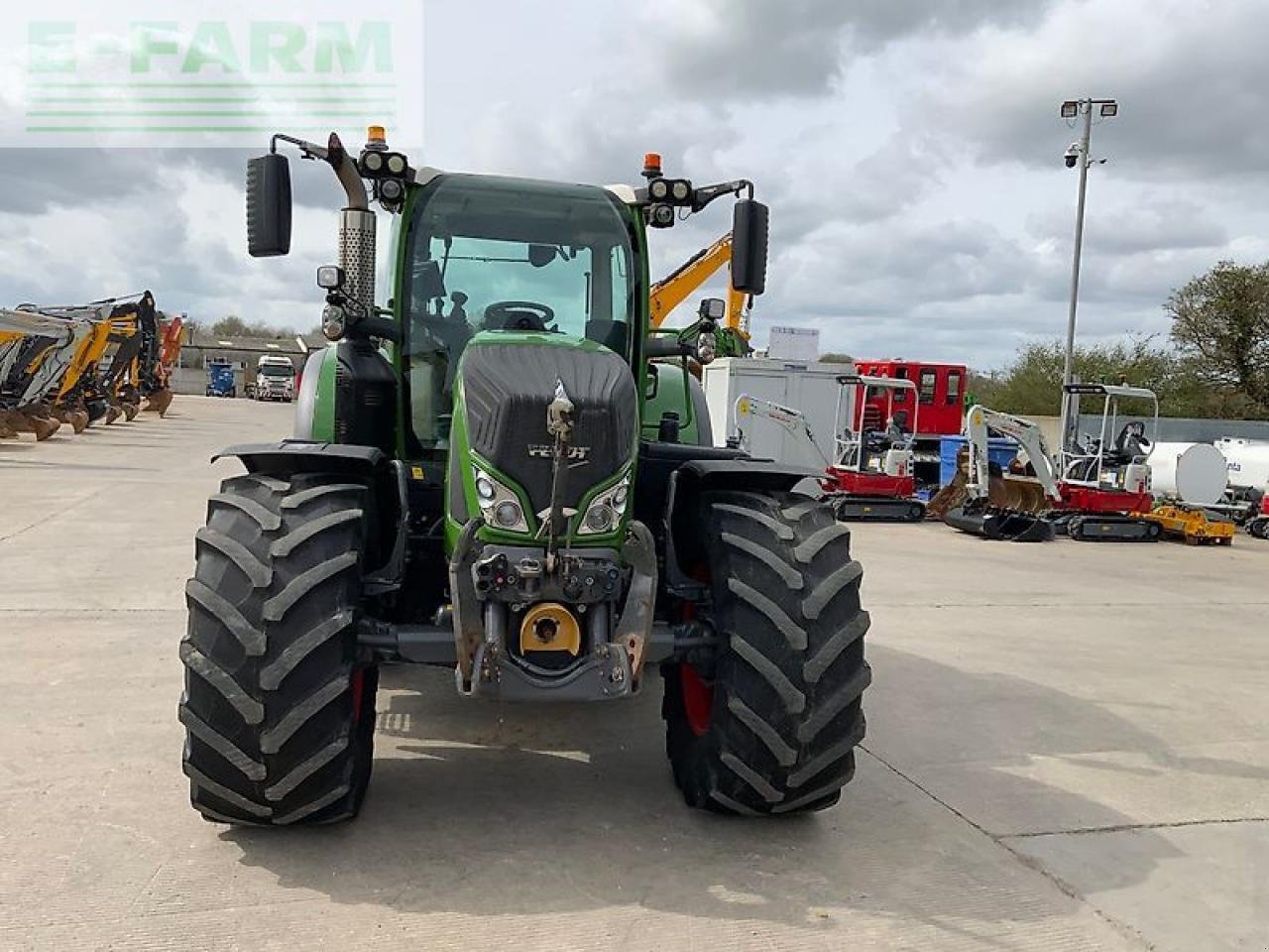 Traktor van het type Fendt 724 profi plus tractor (st26286), Gebrauchtmaschine in SHAFTESBURY (Foto 8)