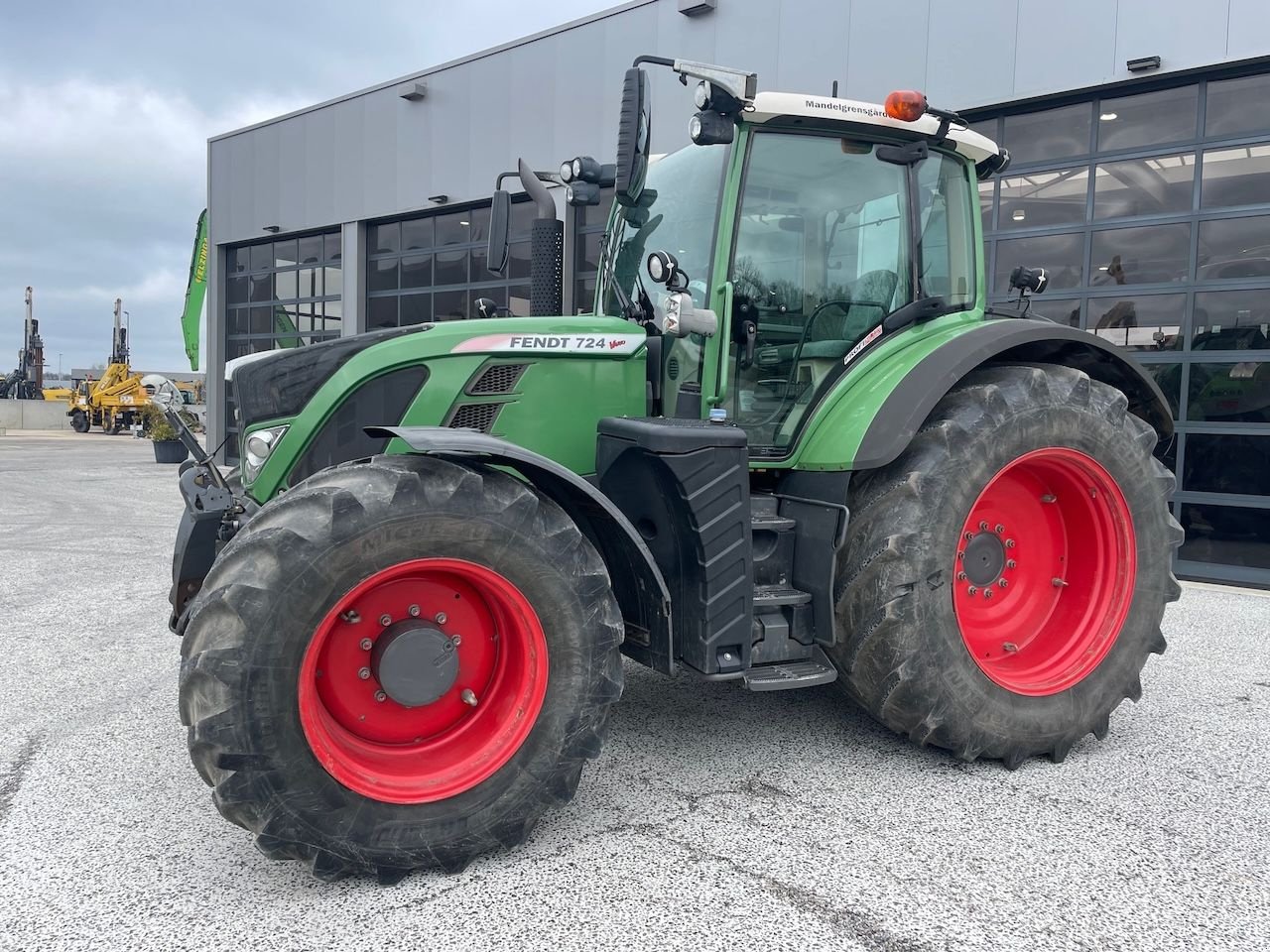 Traktor des Typs Fendt 724 Profi Plus, Gebrauchtmaschine in Holten (Bild 2)