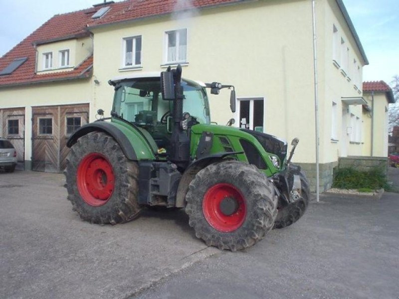 Traktor des Typs Fendt 724 profi plus, Gebrauchtmaschine in DASEBURG (Bild 1)