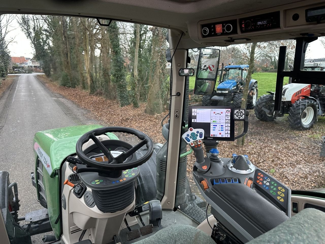 Traktor des Typs Fendt 724 Profi Plus, Gebrauchtmaschine in Rossum (Bild 7)