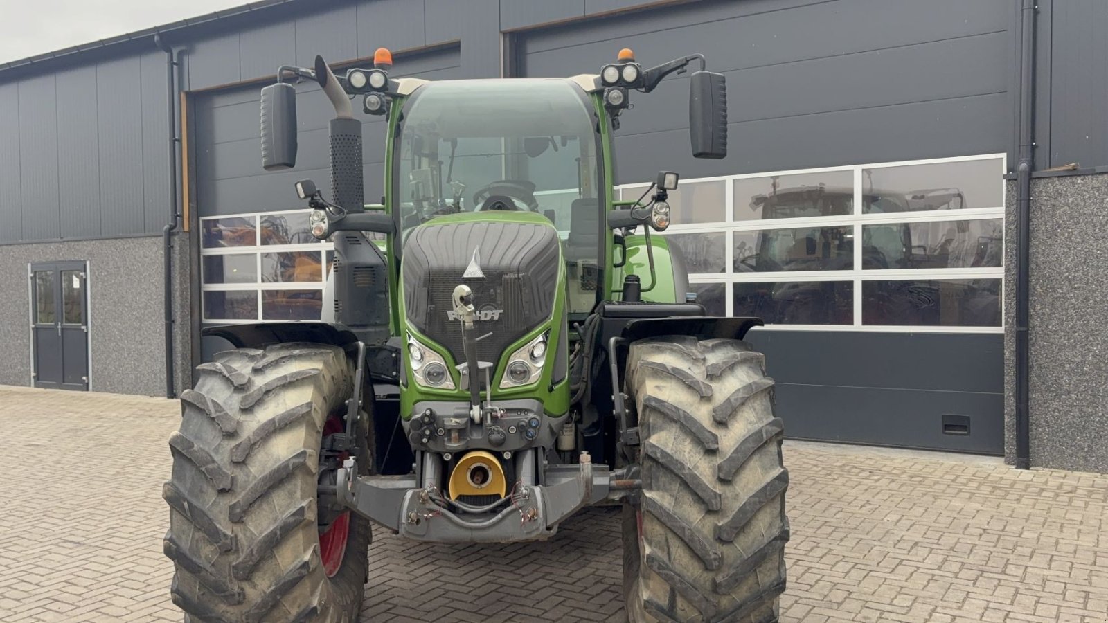 Traktor za tip Fendt 724 profiplus s4, Gebrauchtmaschine u Wapenveld (Slika 3)