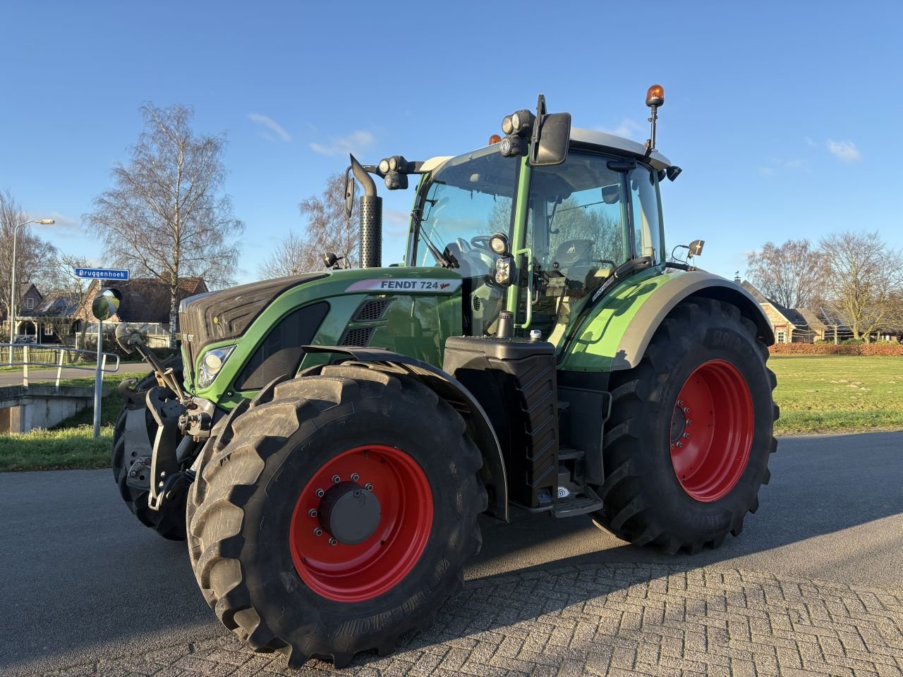 Traktor vrste Fendt 724 profiplus, Gebrauchtmaschine v Wapenveld (Slika 1)