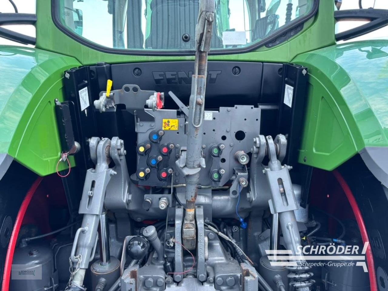 Traktor of the type Fendt 724 S4 + CARGO 5X/90 DW, Gebrauchtmaschine in Wildeshausen (Picture 15)