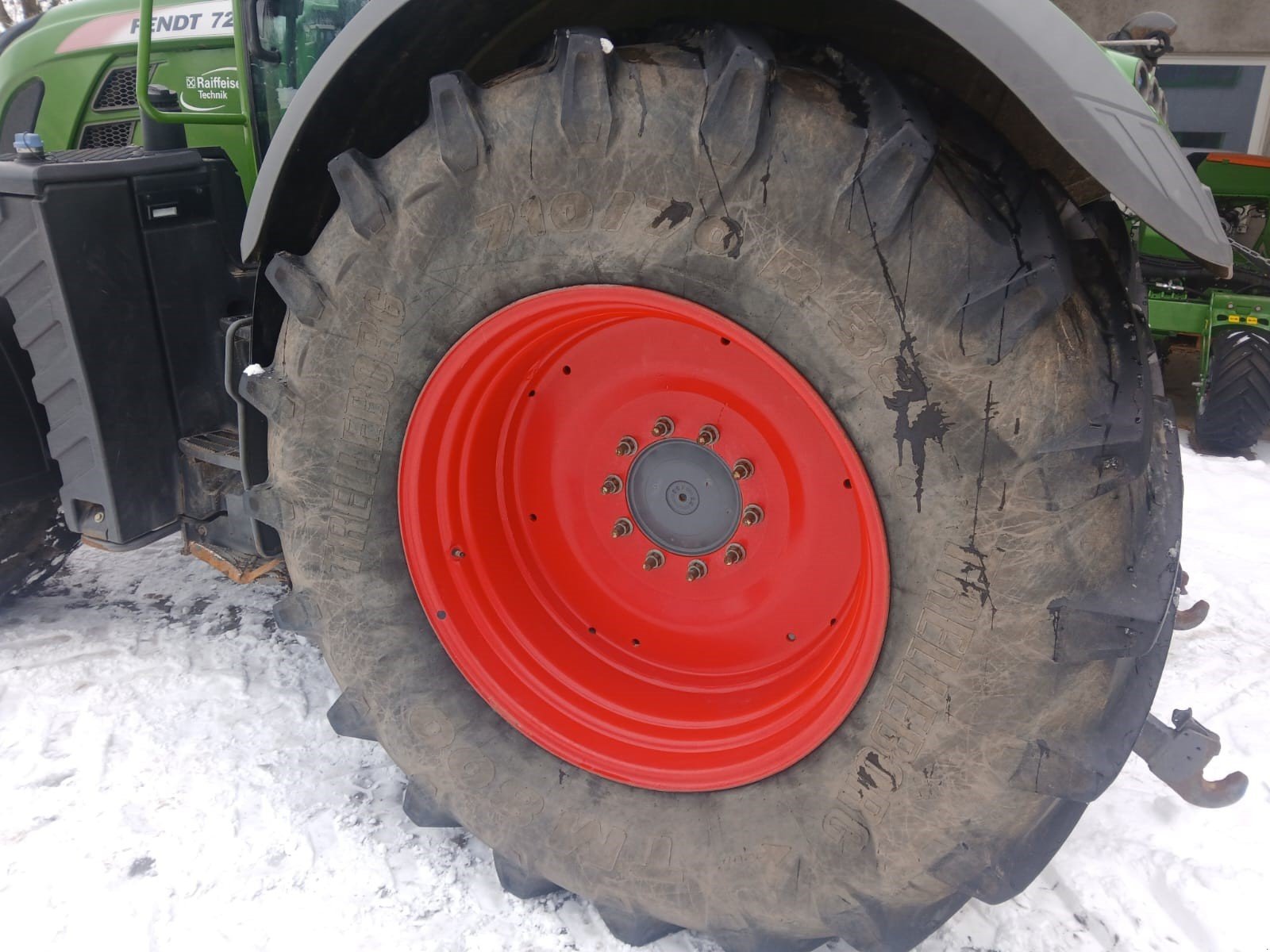 Traktor des Typs Fendt 724 S4 Profi+, Gebrauchtmaschine in Voitze (Bild 4)