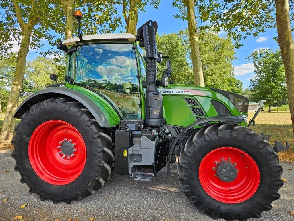 Traktor du type Fendt 724 S4 Profi Plus (718 720 722 ), Gebrauchtmaschine en Bergen op Zoom (Photo 7)