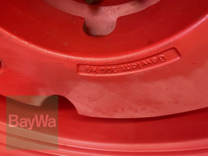 Traktor του τύπου Fendt 724 S4 PROFI PLUS MOTORSCHADEN, Gebrauchtmaschine σε Bamberg (Φωτογραφία 18)