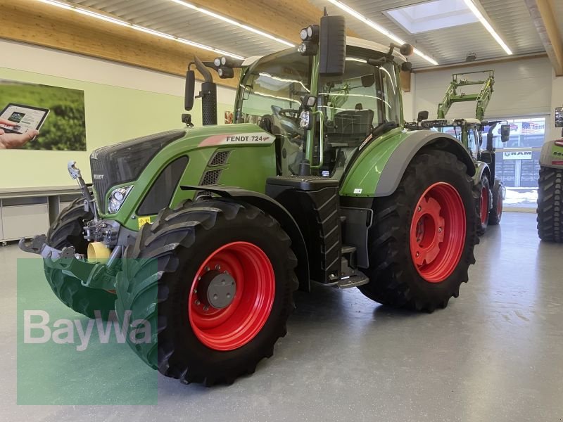 Traktor του τύπου Fendt 724 S4 PROFI PLUS MOTORSCHADEN, Gebrauchtmaschine σε Bamberg (Φωτογραφία 2)