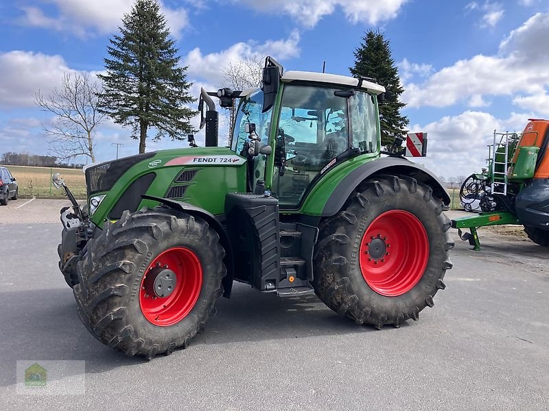 Traktor типа Fendt 724 S4 Profi Plus *RTK*, Gebrauchtmaschine в Salsitz (Фотография 2)