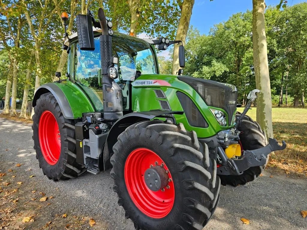 Traktor des Typs Fendt 724 S4 Profi Plus (SOLD/VERKOCHT), Gebrauchtmaschine in Bergen op Zoom (Bild 2)