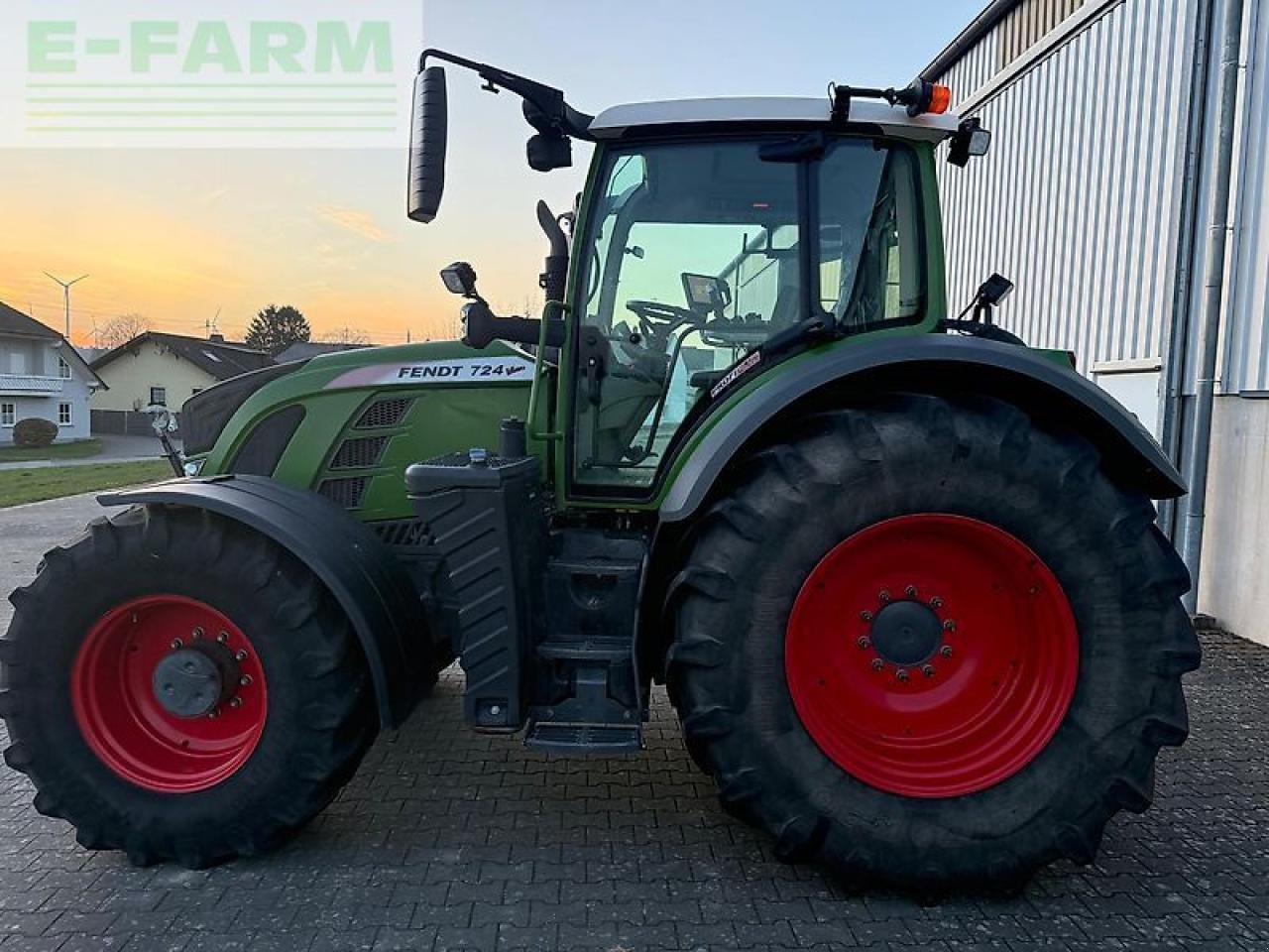 Traktor des Typs Fendt 724 s4 profi plus, Gebrauchtmaschine in RIEGENROTH (Bild 14)