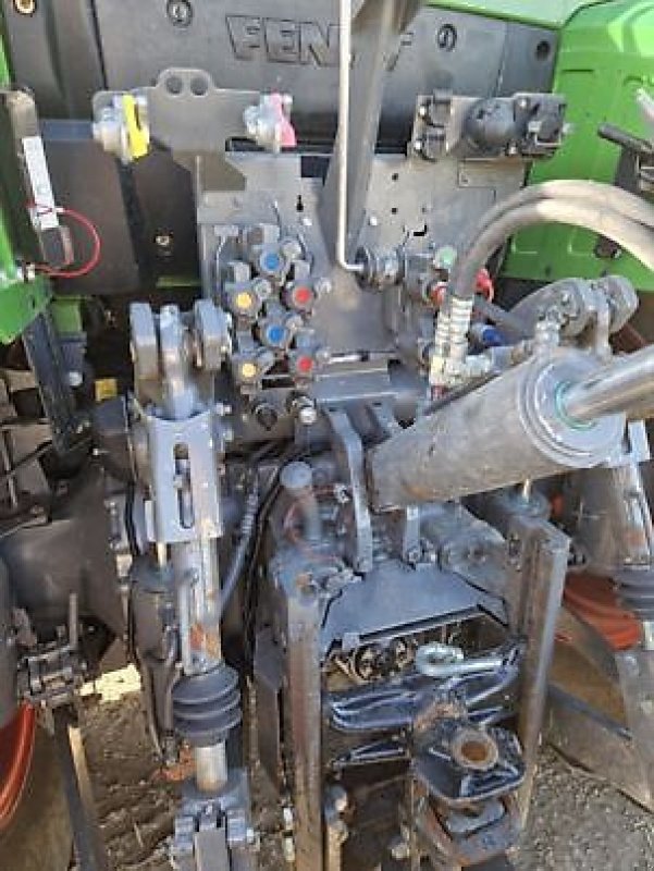 Traktor van het type Fendt 724 S4 PROFI PLUS, Gebrauchtmaschine in Monferran-Savès (Foto 9)