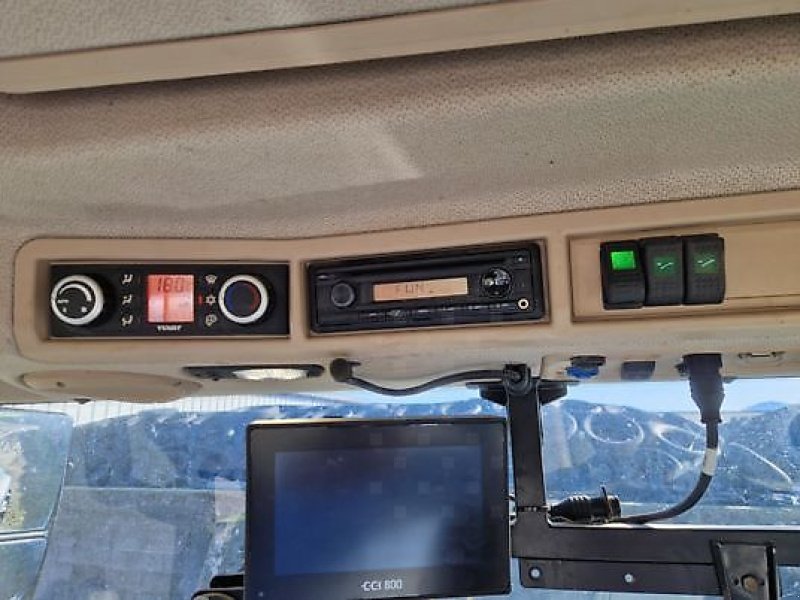 Traktor van het type Fendt 724 S4 PROFI PLUS, Gebrauchtmaschine in Monferran-Savès (Foto 12)