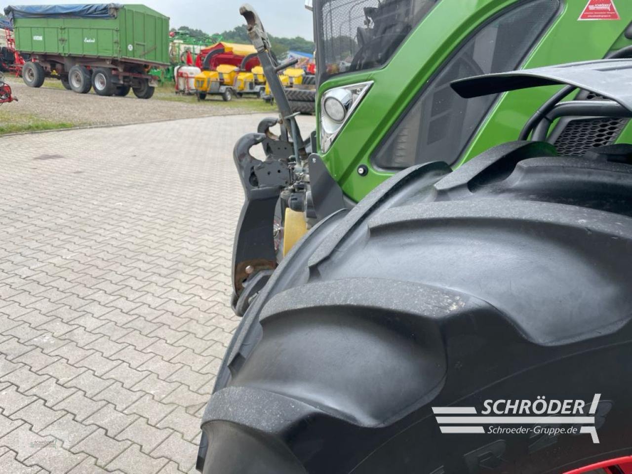 Traktor typu Fendt 724 S4 PROFI PLUS, Gebrauchtmaschine v Wildeshausen (Obrázek 10)