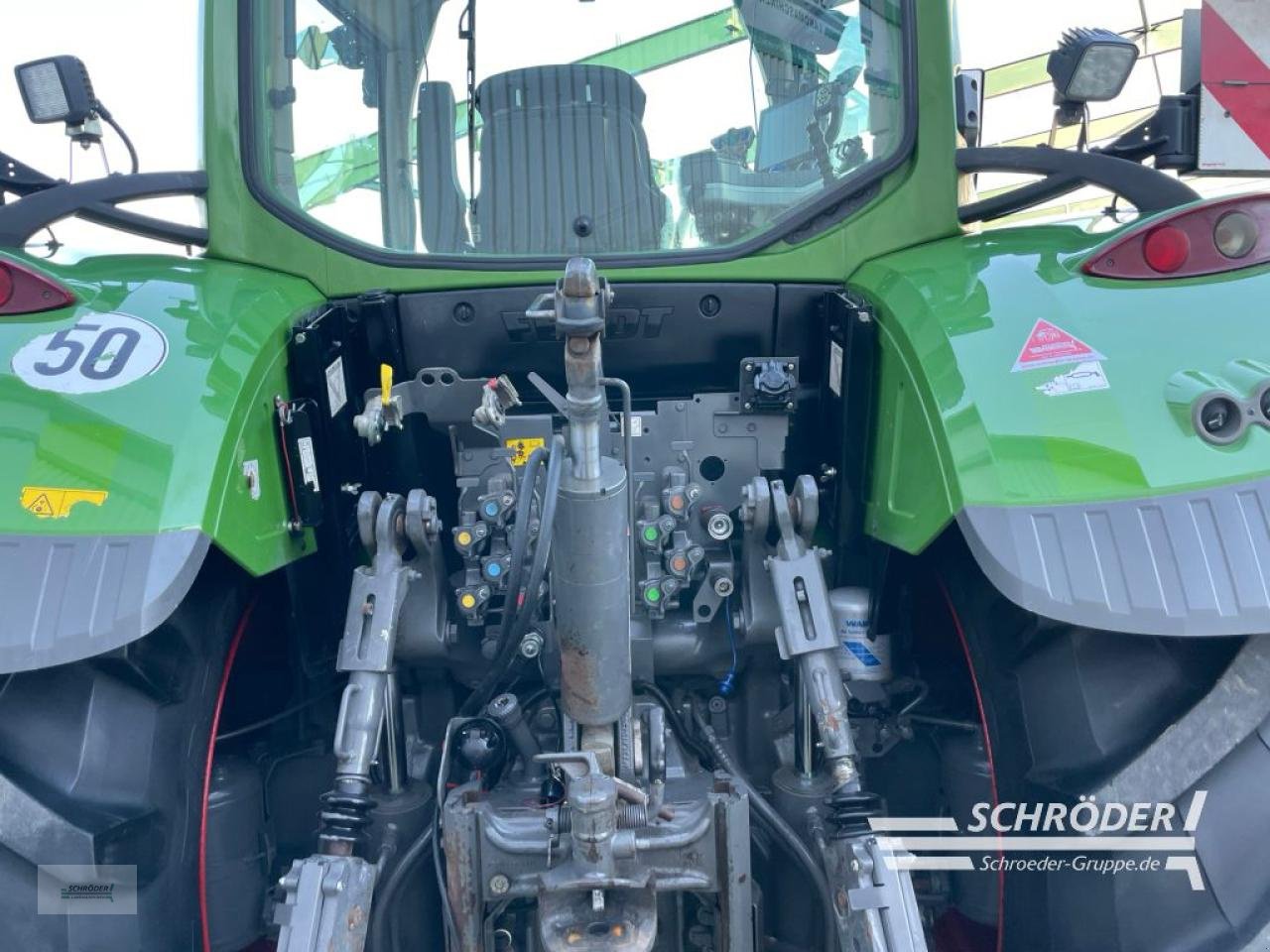 Traktor des Typs Fendt 724 S4 PROFI PLUS, Gebrauchtmaschine in Wildeshausen (Bild 17)